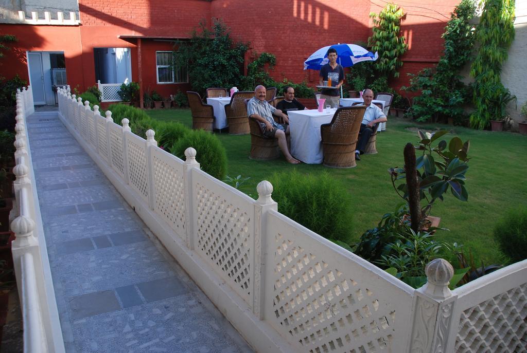 Hotel Sugandh Retreat Jaipur Dış mekan fotoğraf