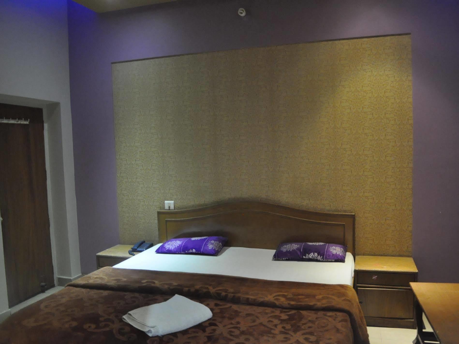 Hotel Sugandh Retreat Jaipur Dış mekan fotoğraf