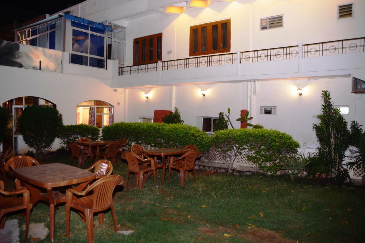 Hotel Sugandh Retreat Jaipur Dış mekan fotoğraf