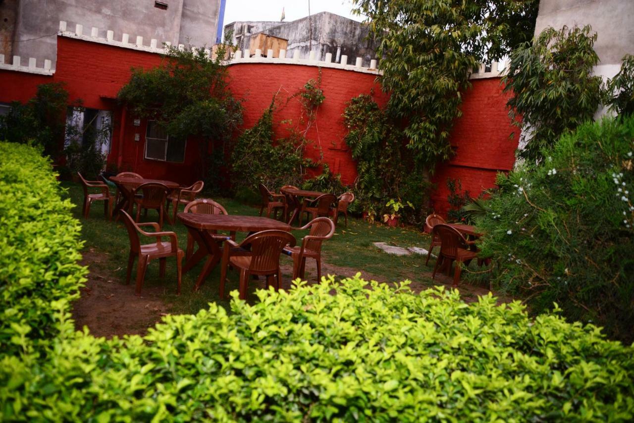 Hotel Sugandh Retreat Jaipur Dış mekan fotoğraf