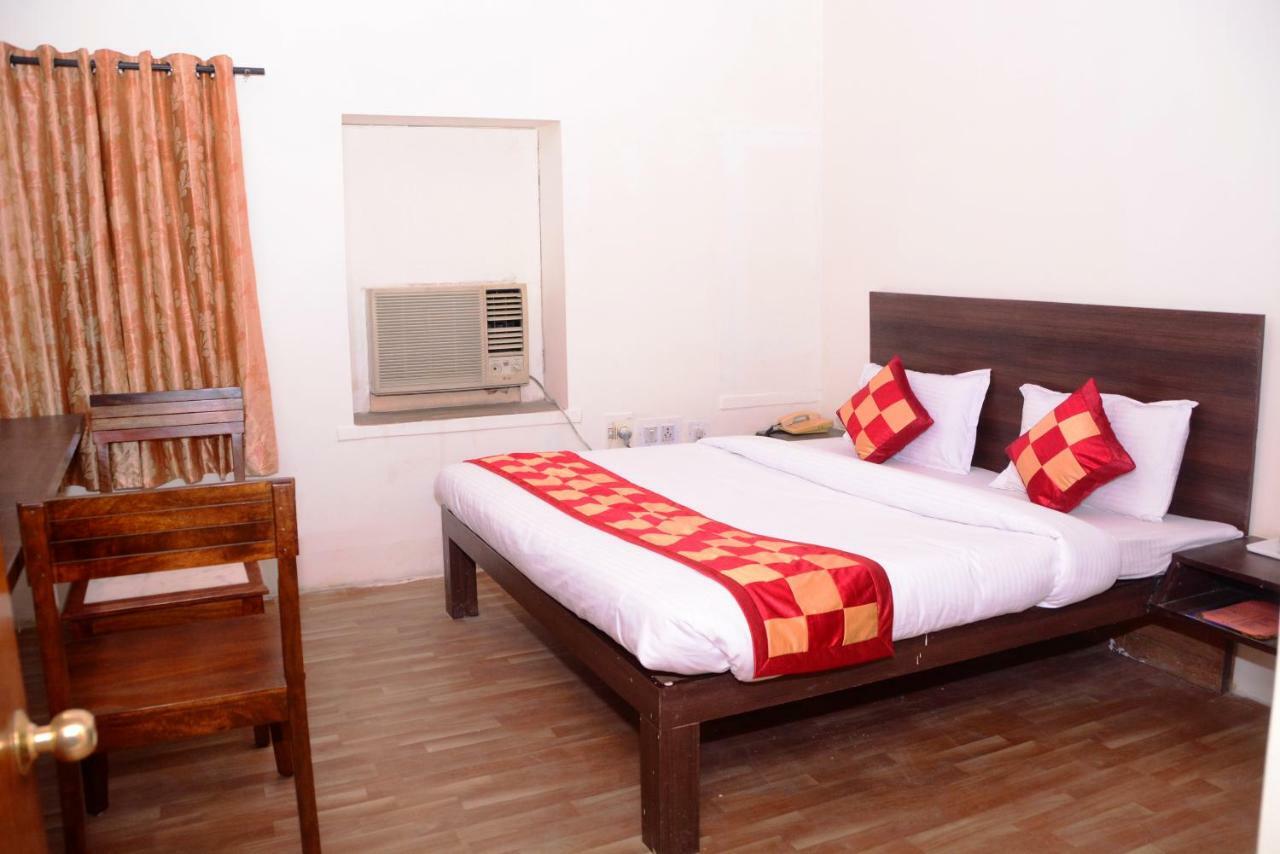 Hotel Sugandh Retreat Jaipur Dış mekan fotoğraf