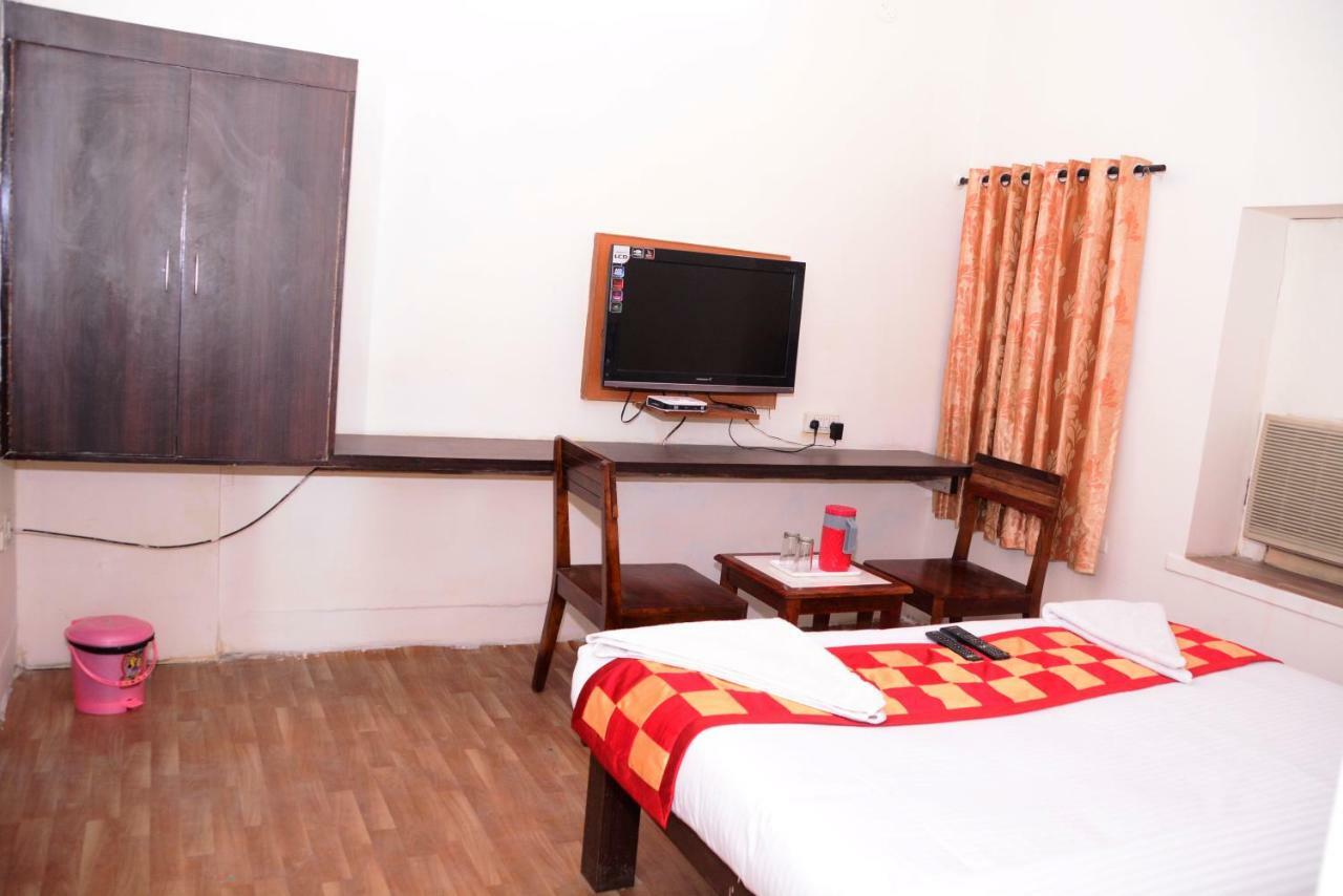 Hotel Sugandh Retreat Jaipur Dış mekan fotoğraf